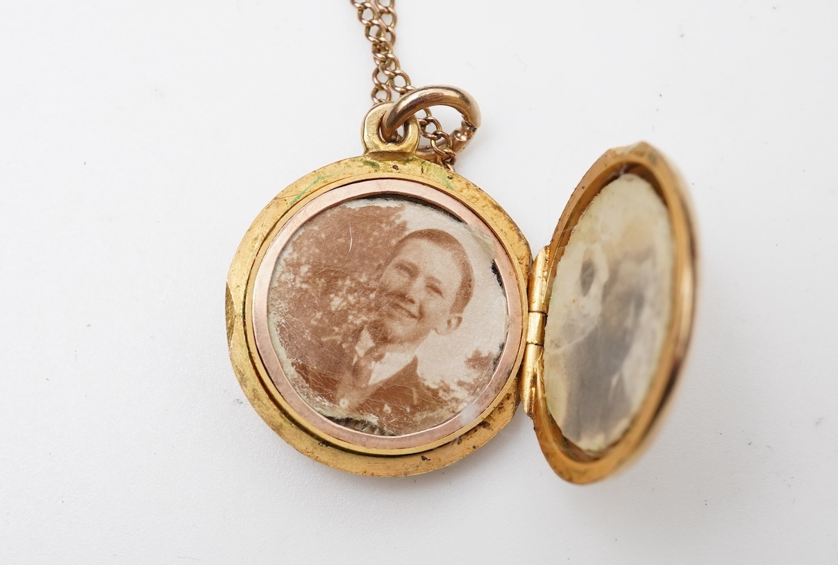 Two gold lockets, early 20th century